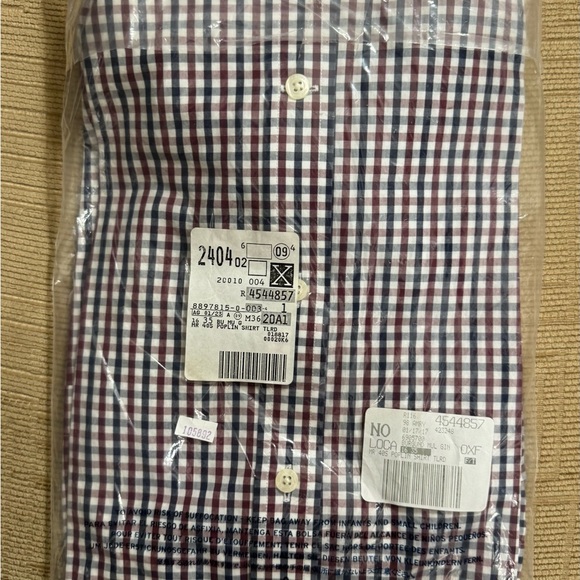 (Never opened). Lands' End Red, blue and White Gingham Casual Button Down Shirt - Picture 2 of 3